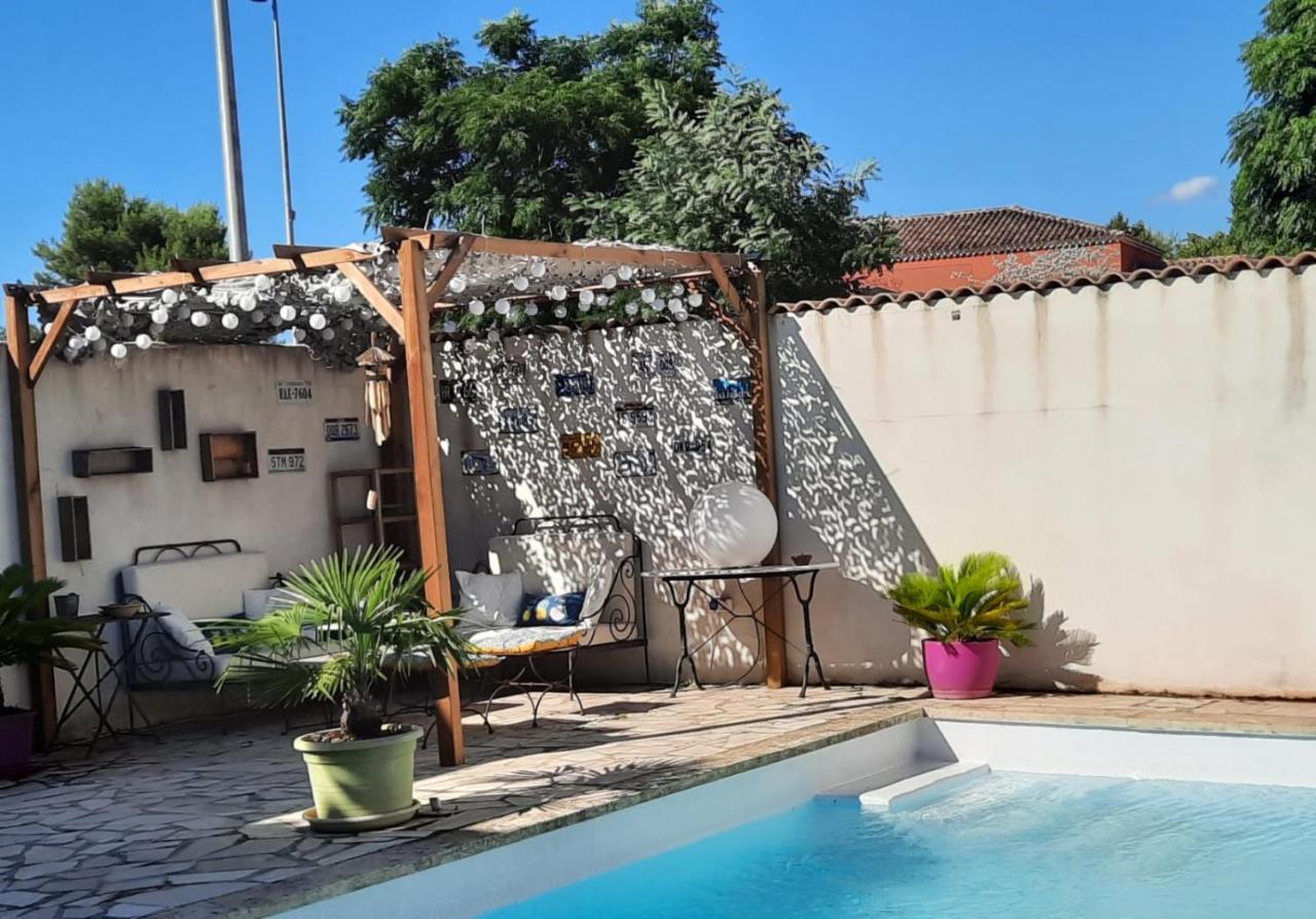 Le Mas De Baron Hotel Valergues Exterior photo